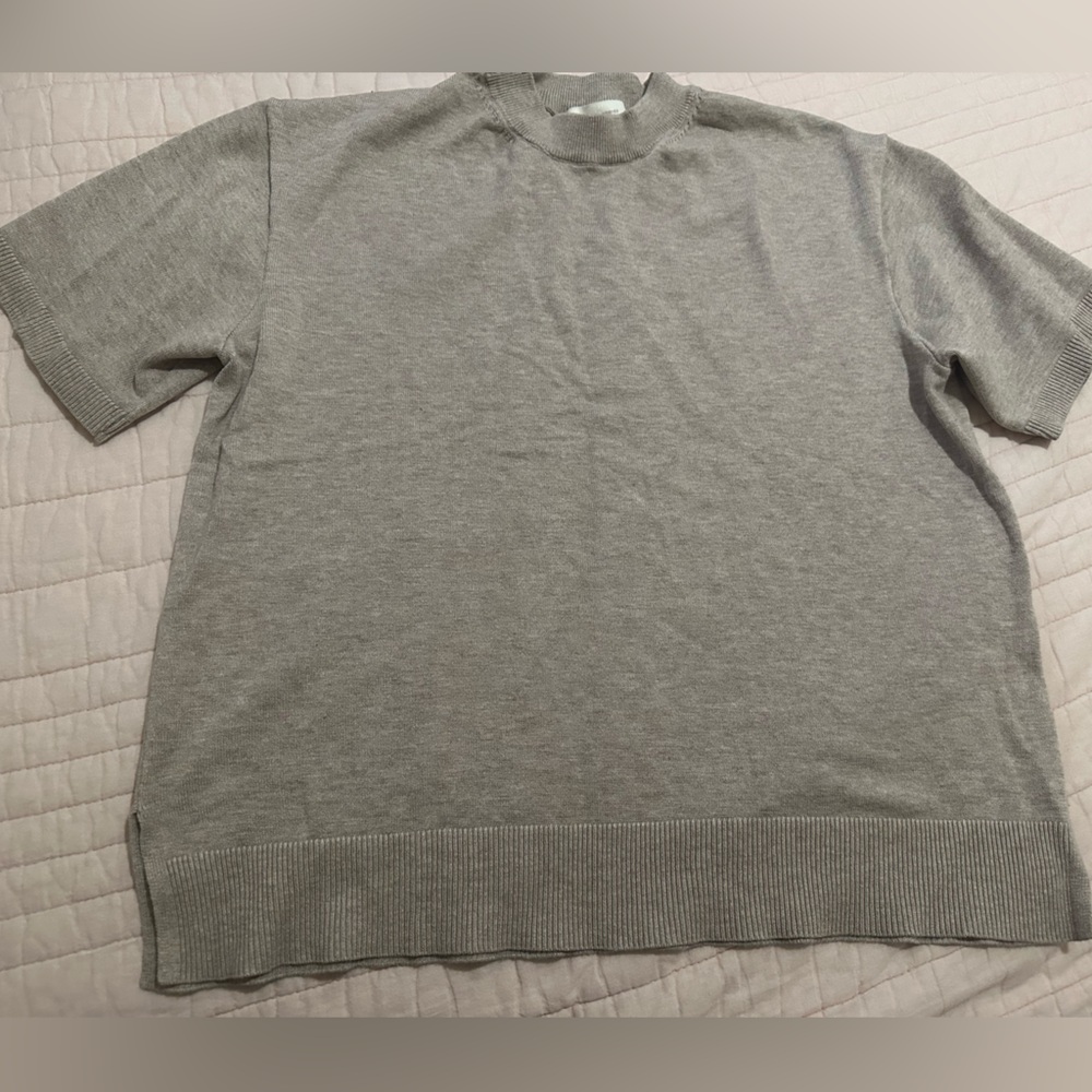 H&M Light Knit Top size Xsmall - Picture 2 of 7